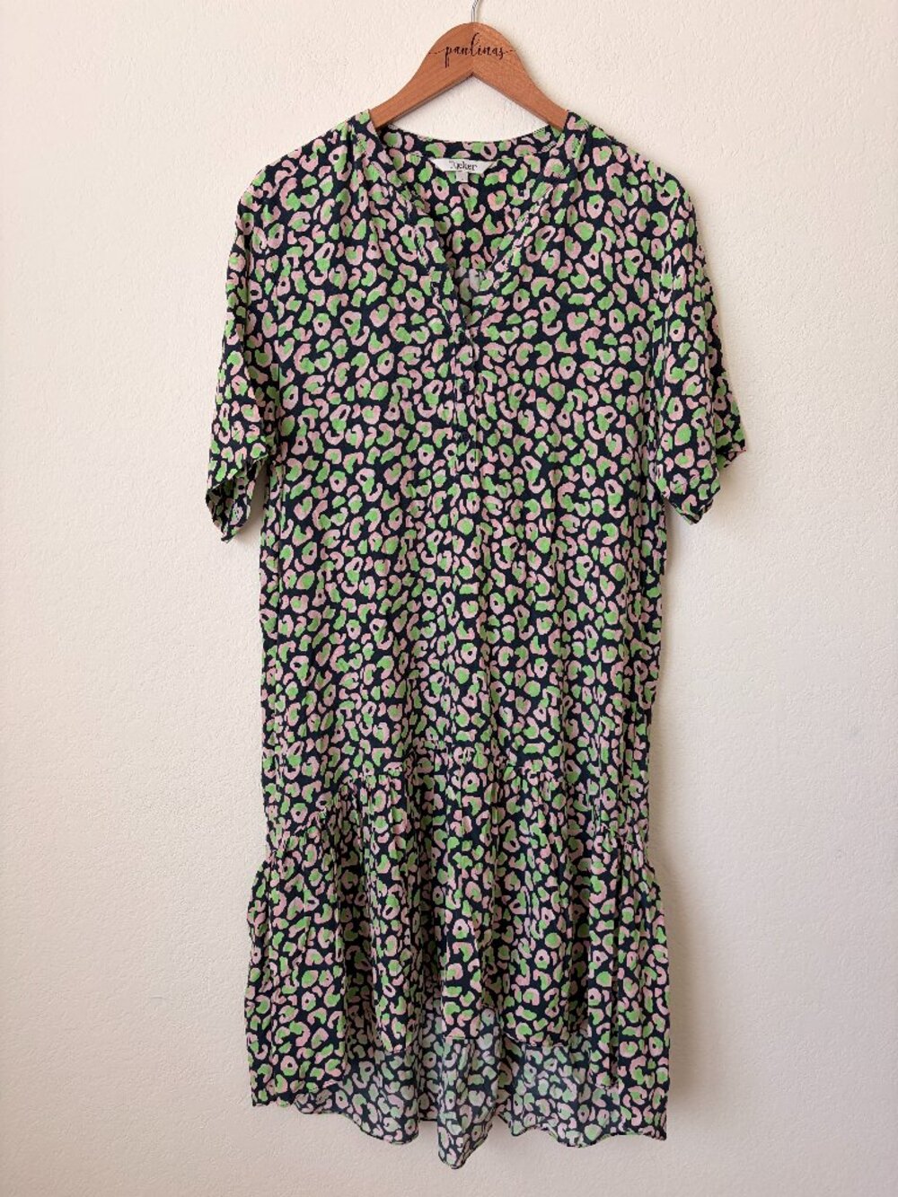 Tucker NYC Dress Womens Large Navy Silk Leopard Print Green Tiered Midi L